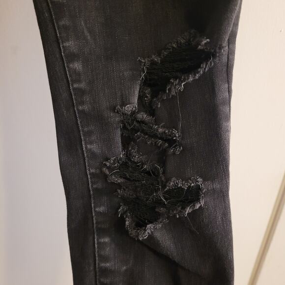 Abercrombie & Fitch Super Skinny Mid Rise Black Jeans 8/29 Ripped Knee Raw Hem - Picture 5 of 16